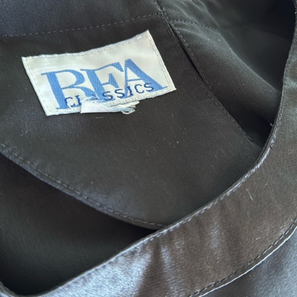 BFA CLASSICS Black Short Sleeve Top - Picture 5 of 5